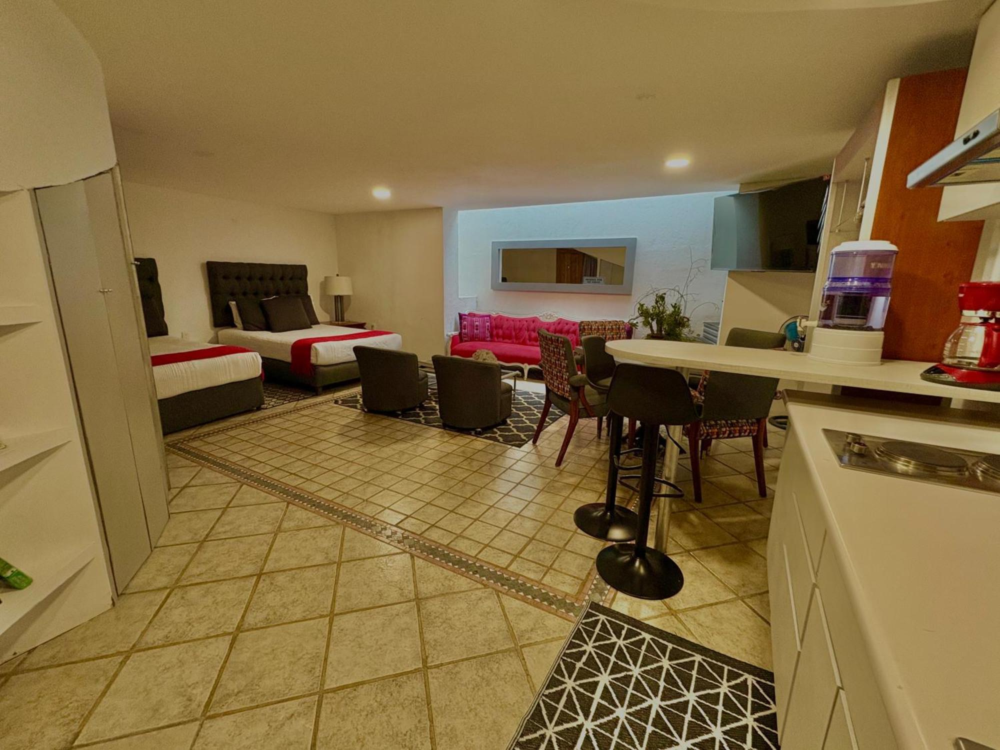 Habitaciones Coyoacan เม็กซิโกซิตี้ ภายนอก รูปภาพ