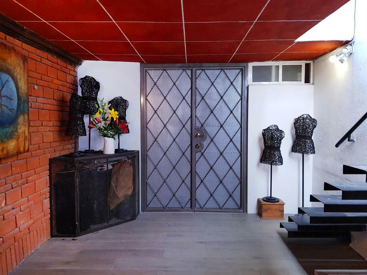 Habitaciones Coyoacan เม็กซิโกซิตี้ ภายนอก รูปภาพ